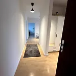 Apartamento Loot Large /stadtrand /parkplatz *
