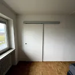 Loot Large /stadtrand /parkplatz