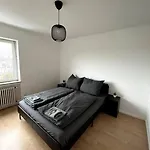 Loot Large /stadtrand /parkplatz Apartamento *