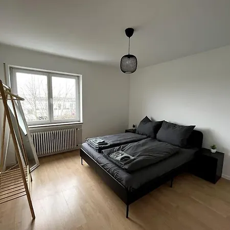 Apartment Loot Large /stadtrand /parkplatz